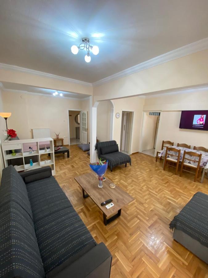 Beautiful Apartment In The Center Of 塞萨洛尼基 外观 照片
